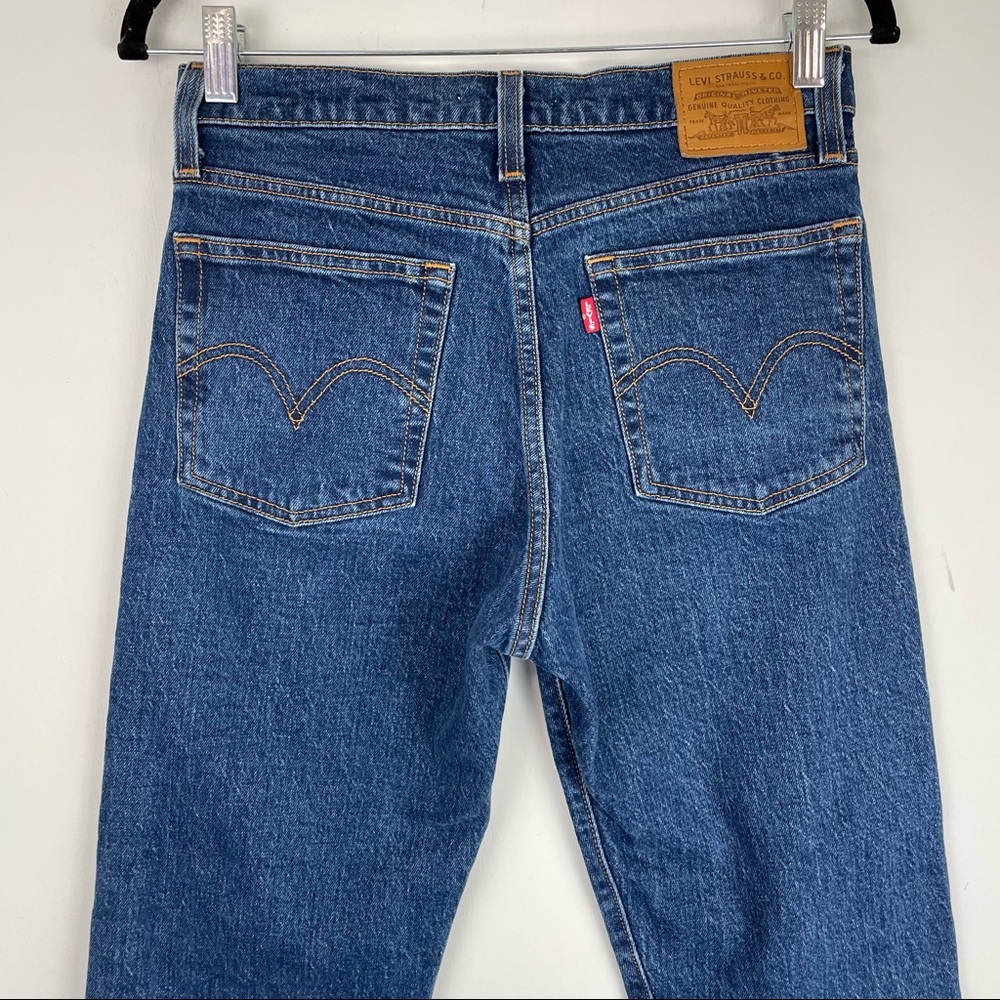 Levi’s Premium Wedgie Straight Jeans Blue Raw Hem Button Fly Sz 27 Dark Wash - Picture 10 of 13